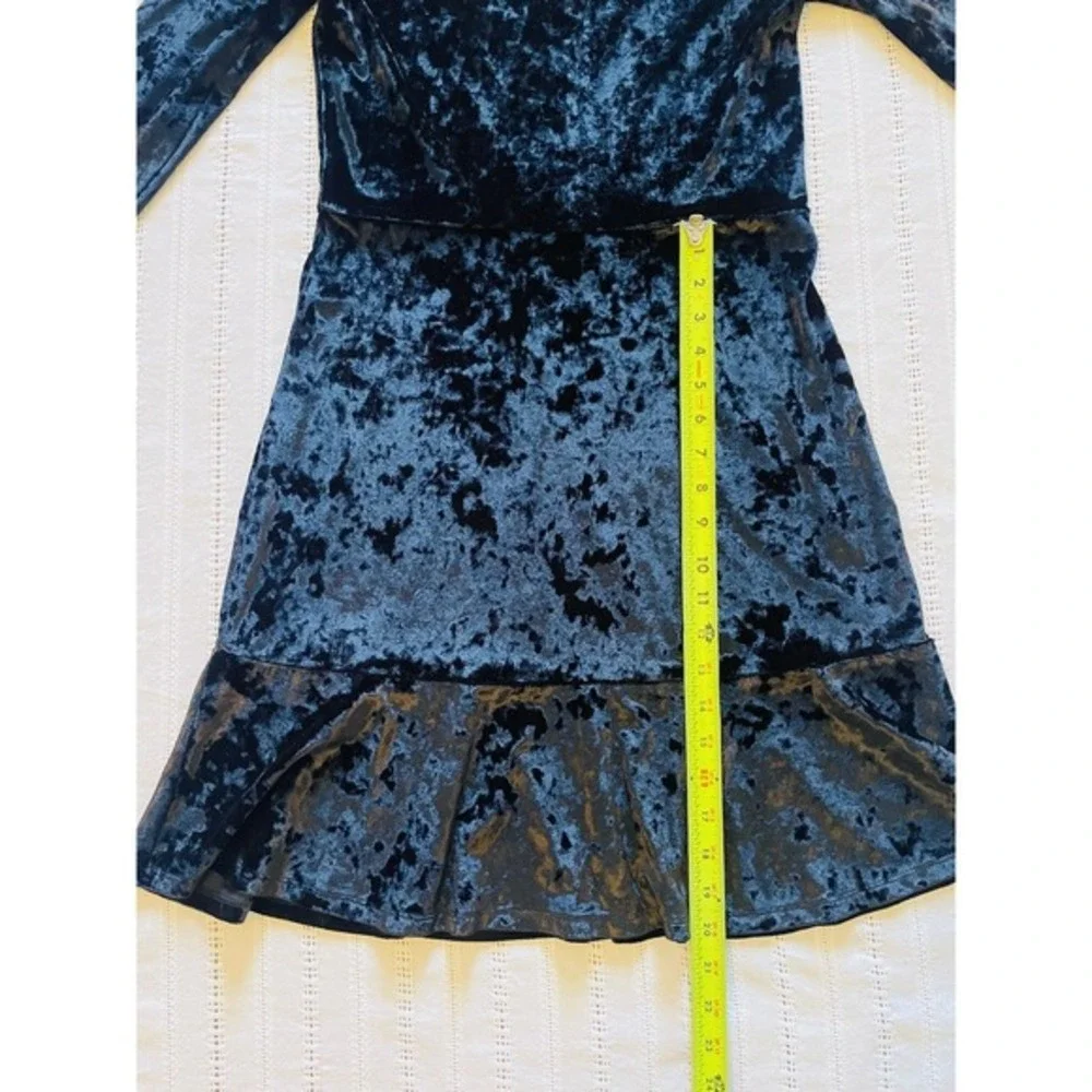 Michael Kors Crushed Velvet Black Long Sleeve A-Line Above The Knee Dress. Small